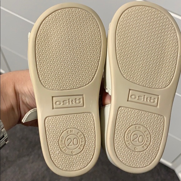 Osito Sandals - Picture 3 of 3